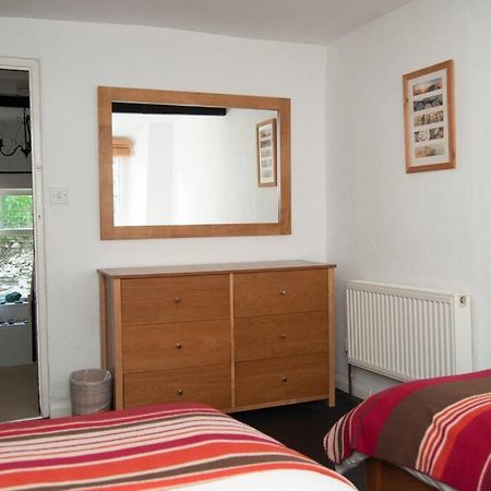 Cosy Private Cottage Near Beach Ilfracombe Exterior photo